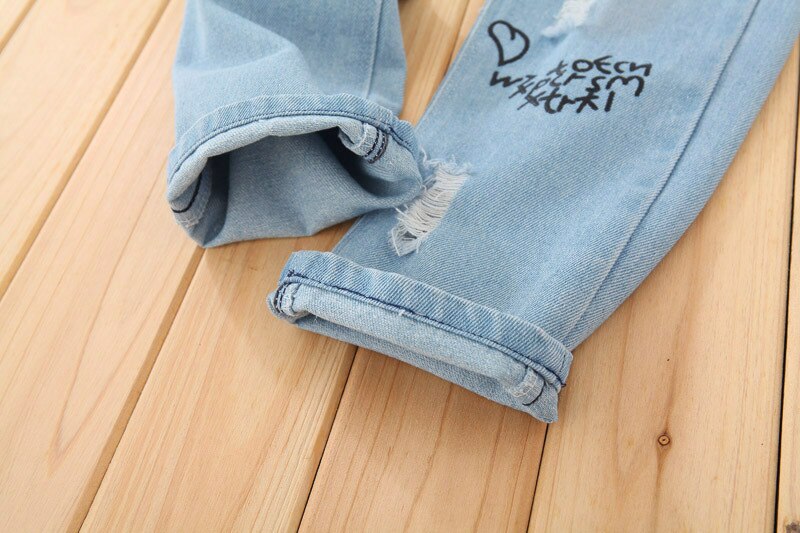 Spring Winter and Autumn New Jeans for Girls & Boys (Minimum order 500 pieces each color & design)