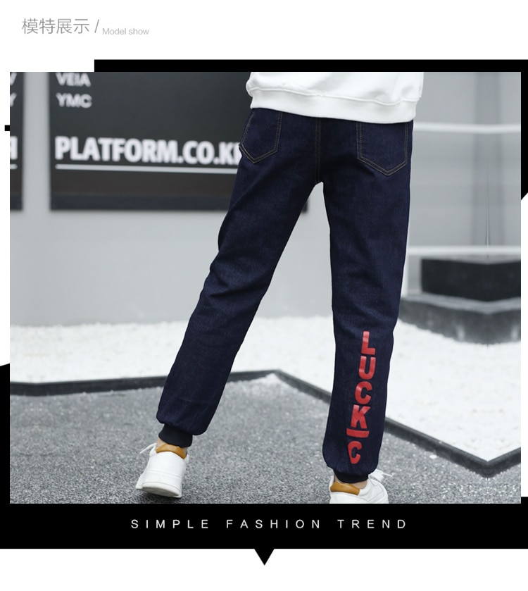 Girls Jeans (Minimum order 300 pieces each color & design) Girls Jeans (Minimum order 300 pieces each color & design)