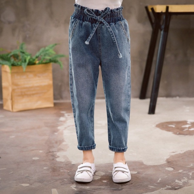 Girls Jeans (Minimum order 300 pieces each color & design) Girls Jeans (Minimum order 300 pieces each color & design)