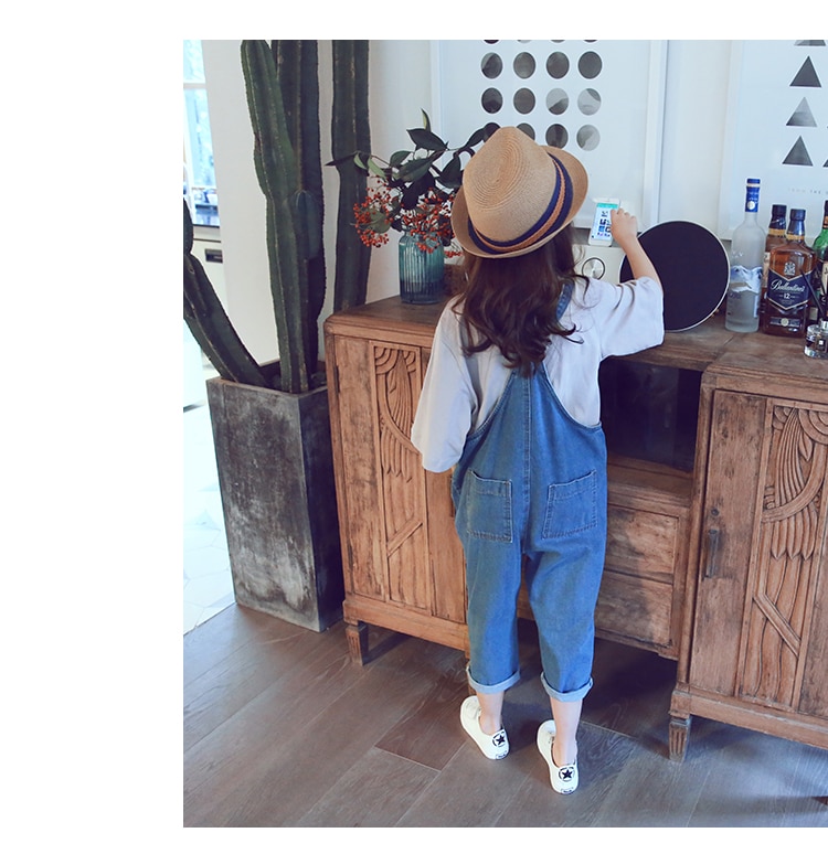 Baby girls & Boys overalls Denims outfits (Minimum order 300 Pieces each color & design)