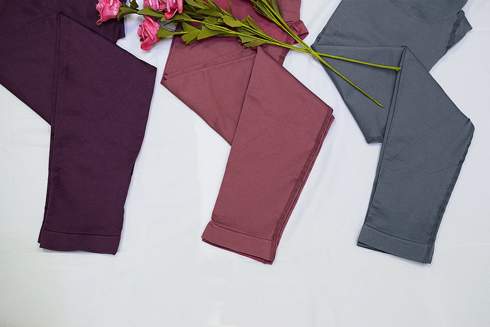 Women 2 Piece Sport Gym Clothes Fitness Set Squat Proof Pant Seamless Leggings Yoga Bra Sportwear Crop Top Active Workout Suit