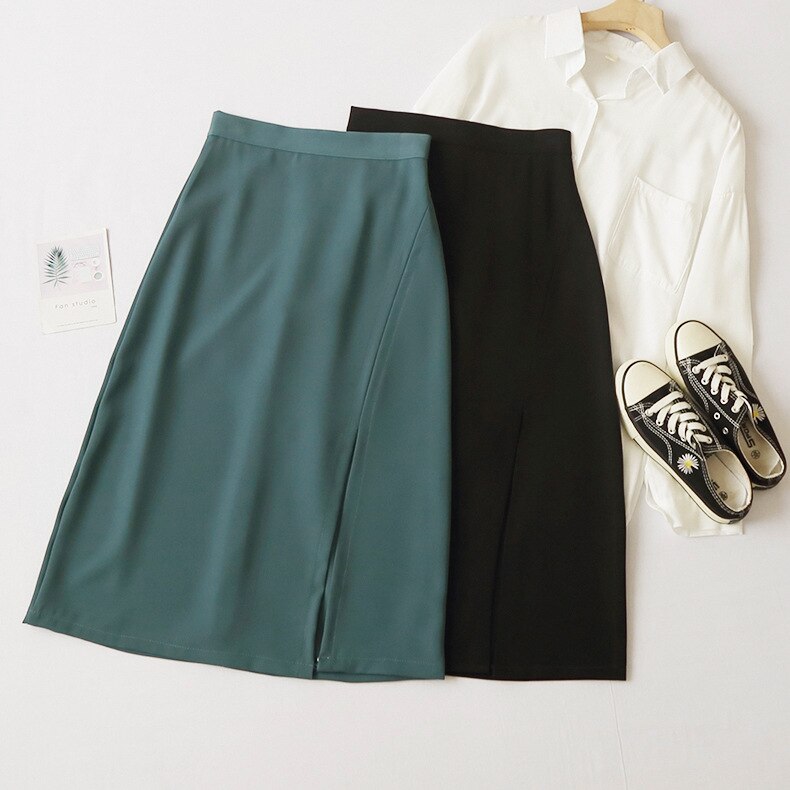 Bornladies New Arrival Autumn Winter Solid Casual Elegant Blue and Black Color Skirts for Women Party Work (Minimum order 100 pieces each design) Bornladies New Arrival Autumn Winter Solid Casual Elegant Blue and Black Color Skirts for Women Party Work (Minimum order 100 pieces each design)