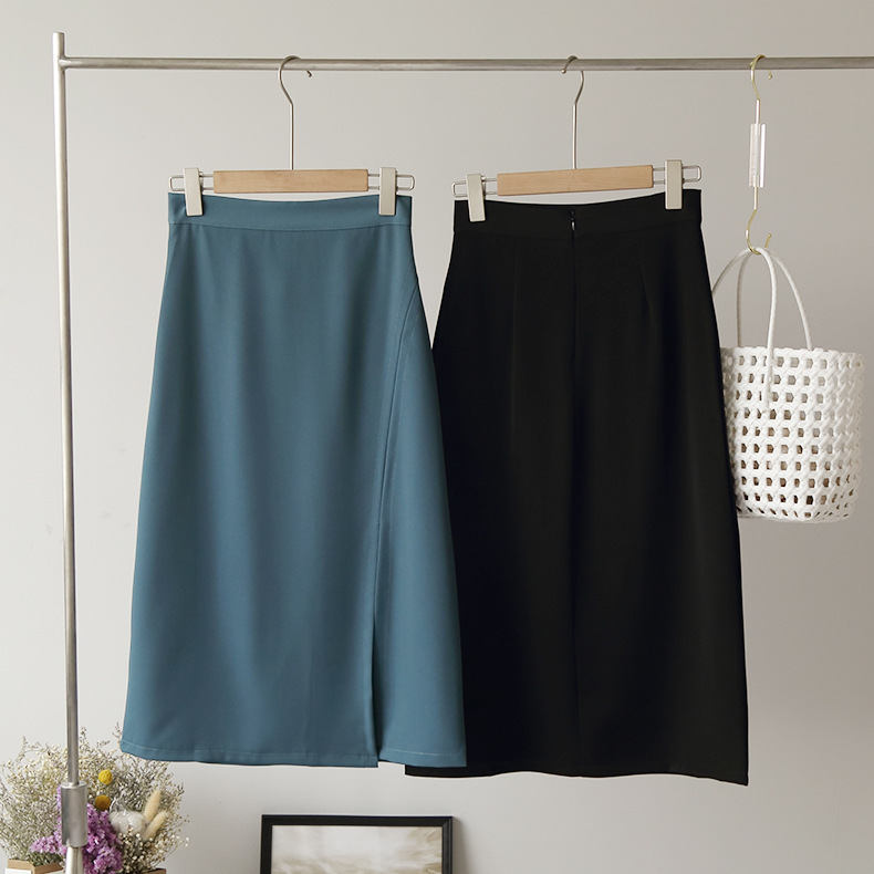 Bornladies New Arrival Autumn Winter Solid Casual Elegant Blue and Black Color Skirts for Women Party Work (Minimum order 100 pieces each design) Bornladies New Arrival Autumn Winter Solid Casual Elegant Blue and Black Color Skirts for Women Party Work (Minimum order 100 pieces each design)