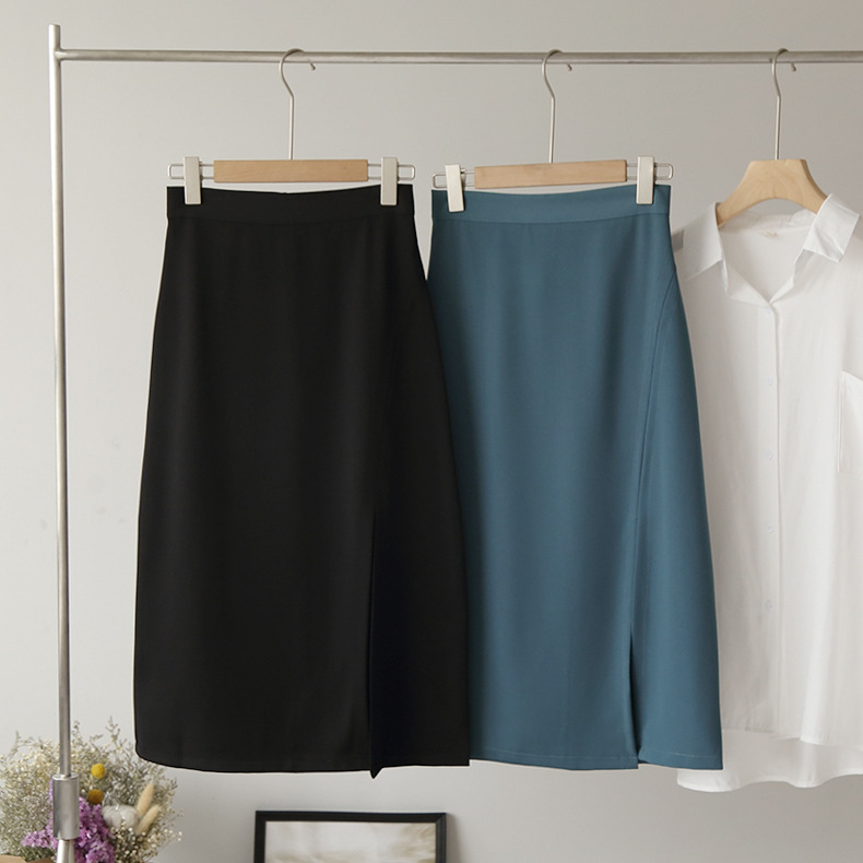 Bornladies New Arrival Autumn Winter Solid Casual Elegant Blue and Black Color Skirts for Women Party Work (Minimum order 100 pieces each design) Bornladies New Arrival Autumn Winter Solid Casual Elegant Blue and Black Color Skirts for Women Party Work (Minimum order 100 pieces each design)