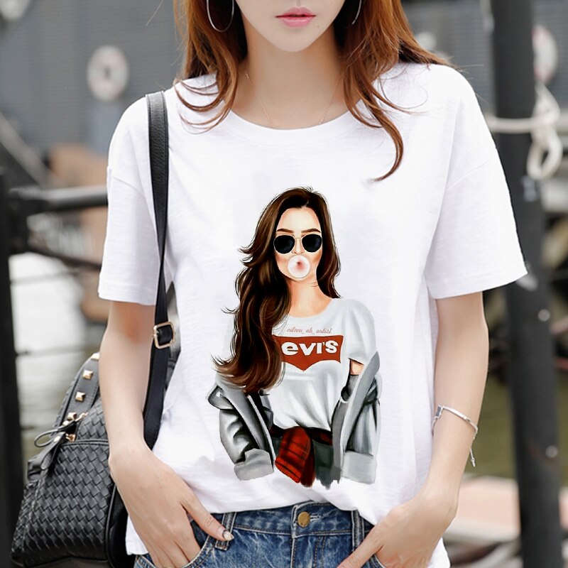 New women's white Tshirt (Minimum order 200 pieces each design )