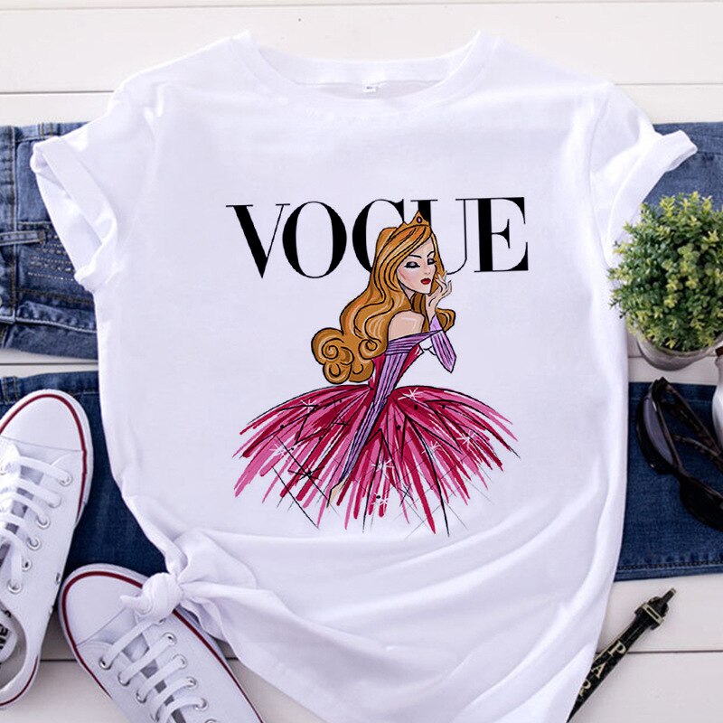 New Women's VOGUE Printing T shirt (Minimum order 100 pieces each color) New Women's VOGUE Printing T shirt (Minimum order 100 pieces each color)