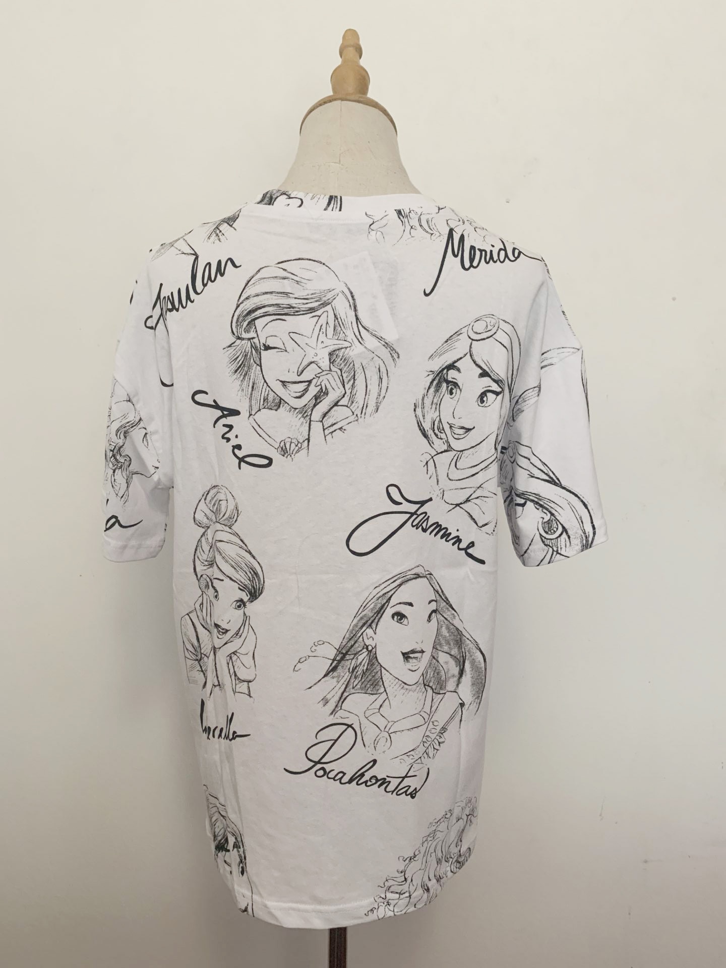 Disney Family Women T-Shirt Cotton Tee Tops (Minimum order 150 pieces each color) Disney Family Women T-Shirt Cotton Tee Tops (Minimum order 150 pieces each color)