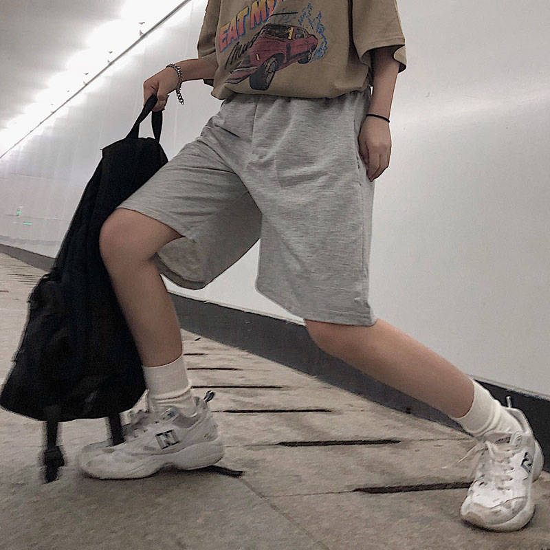 Women Five Pointed Shorts (Minimum order 200 pieces each design ) Women Five Pointed Shorts (Minimum order 200 pieces each design )