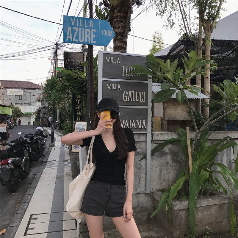 Blue Crimping Denim Shorts (Minimum order 200 pieces each color)