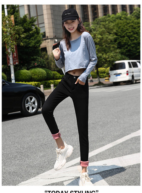Winter Warm Jeans Woman (Minimum order 200 pieces each color)