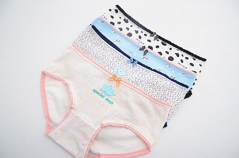 5 Pcs per box/ Panties for Sexy Women (Minimum order 500 boxes) 5 Pcs per box/ Panties for Sexy Women (Minimum order 500 boxes)
